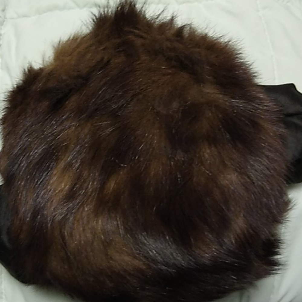 Winter Vintage fur hand muffler